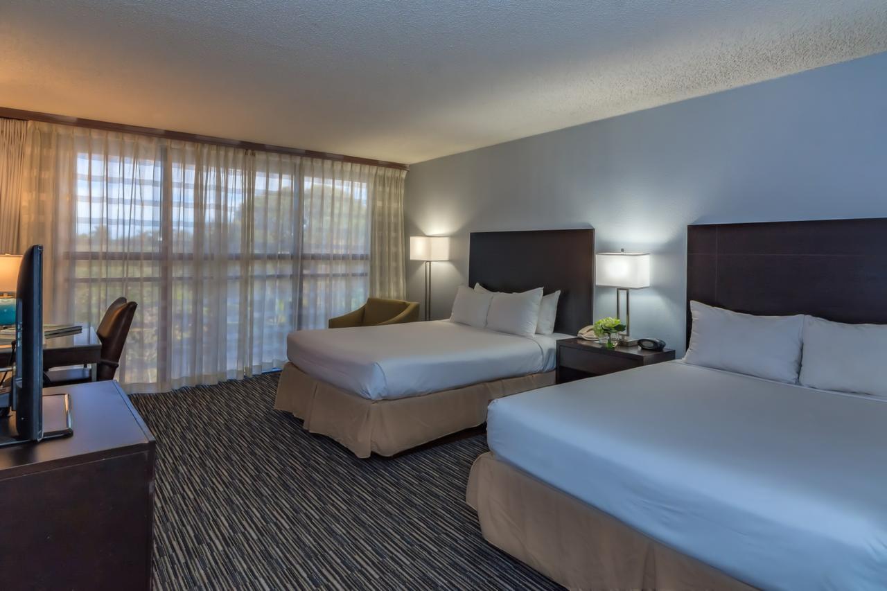 Sawgrass Grand Hotel And Suites Sports Complex 黎明城 外观 照片