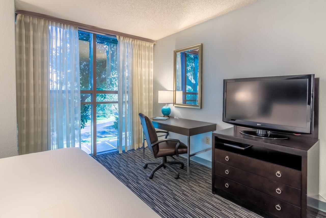 Sawgrass Grand Hotel And Suites Sports Complex 黎明城 外观 照片