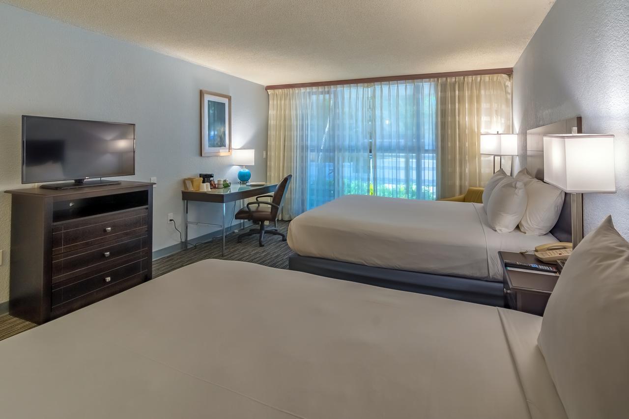 Sawgrass Grand Hotel And Suites Sports Complex 黎明城 外观 照片