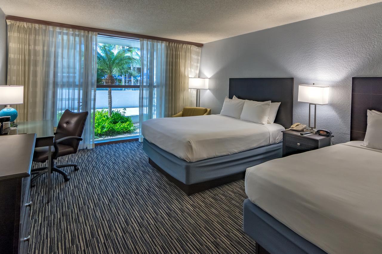 Sawgrass Grand Hotel And Suites Sports Complex 黎明城 外观 照片