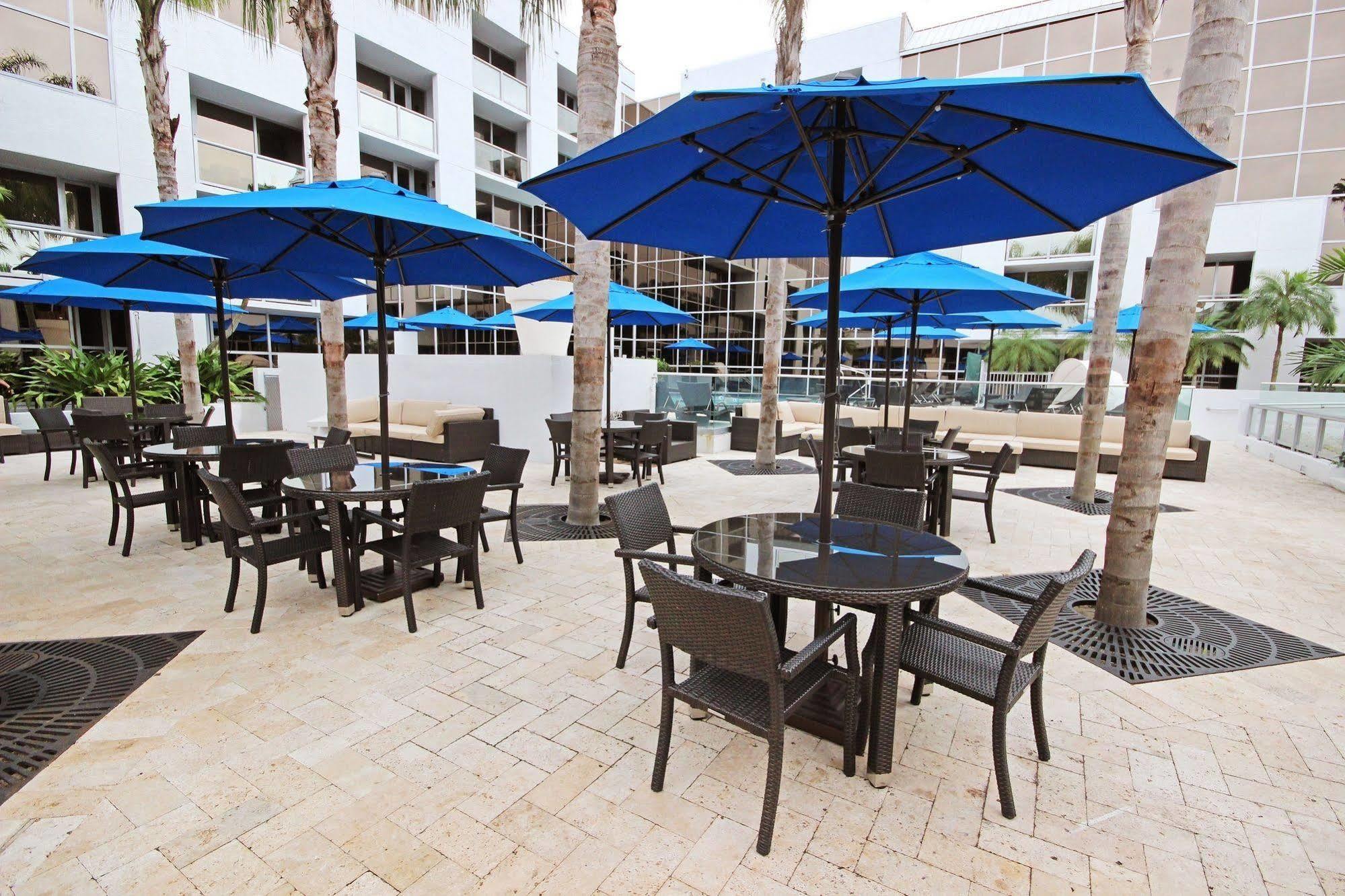 Sawgrass Grand Hotel And Suites Sports Complex 黎明城 外观 照片